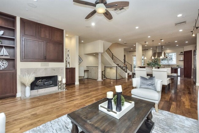 Foto del edificio - 1529 Barton Springs Rd