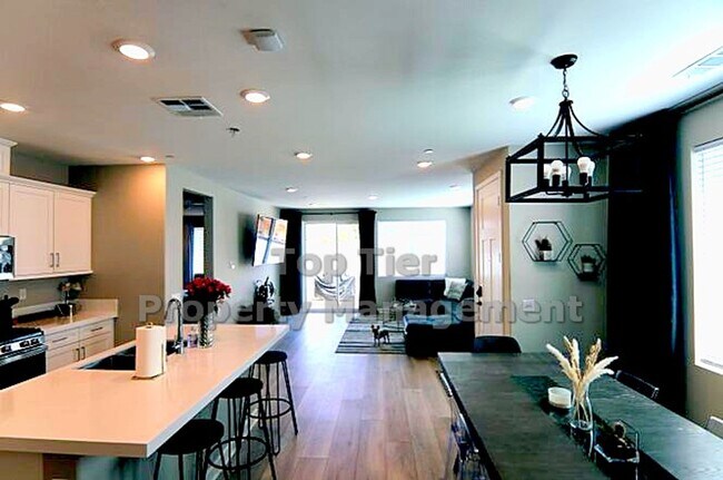 Building Photo - Modern Smart Home in Escondido | 4 Bed, 3.5 bath Downstairs Primary | Resort-Style Amenities