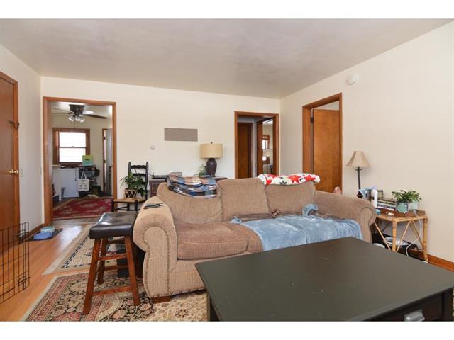 Building Photo - 2308 Parmenter St