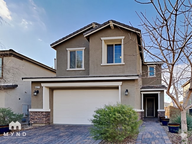 Building Photo - 4631 Roger River Ave