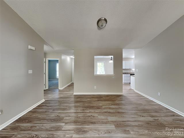 Building Photo - 7502 Coffey Creek Dr