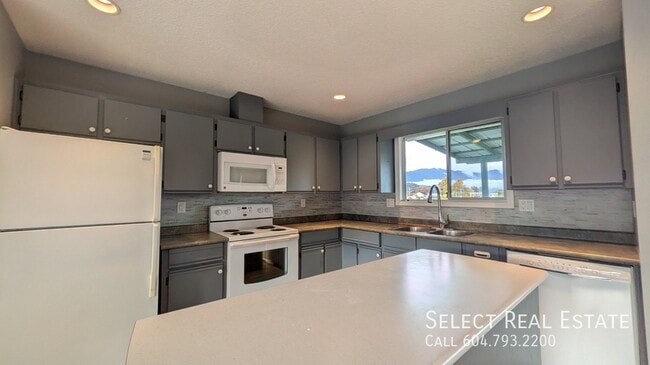 Photo du bâtiment - 45119 Stevenson Rd