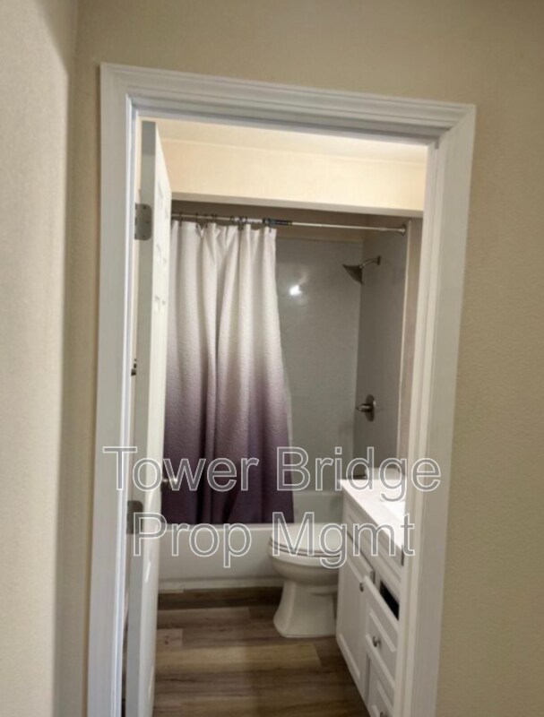 Foto del edificio - 2375 Evergreen St