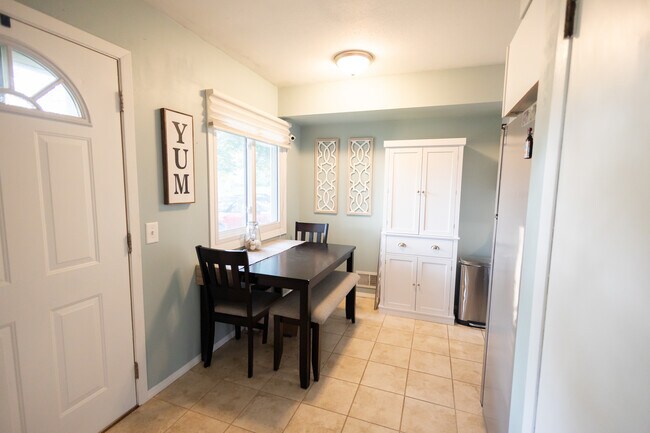 Foto del edificio - 5023 5th St NE