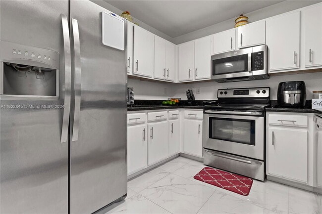 Photo - 2056 NE 167th St House