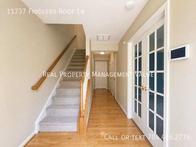 Foto del edificio - 11737 Fiddlers Roof Ln