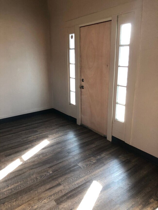 Foto del edificio - 906 N Glendale Ave
