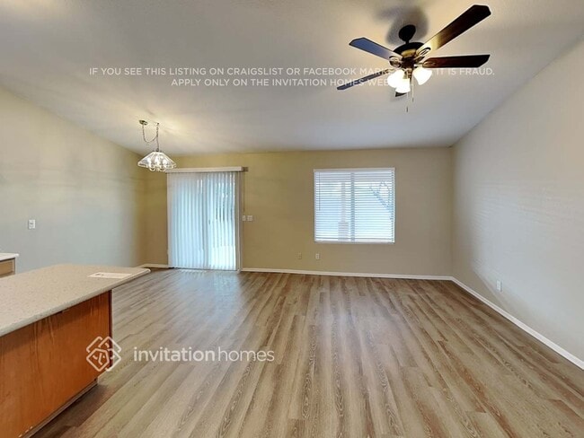 Building Photo - 6453 E Menlo St