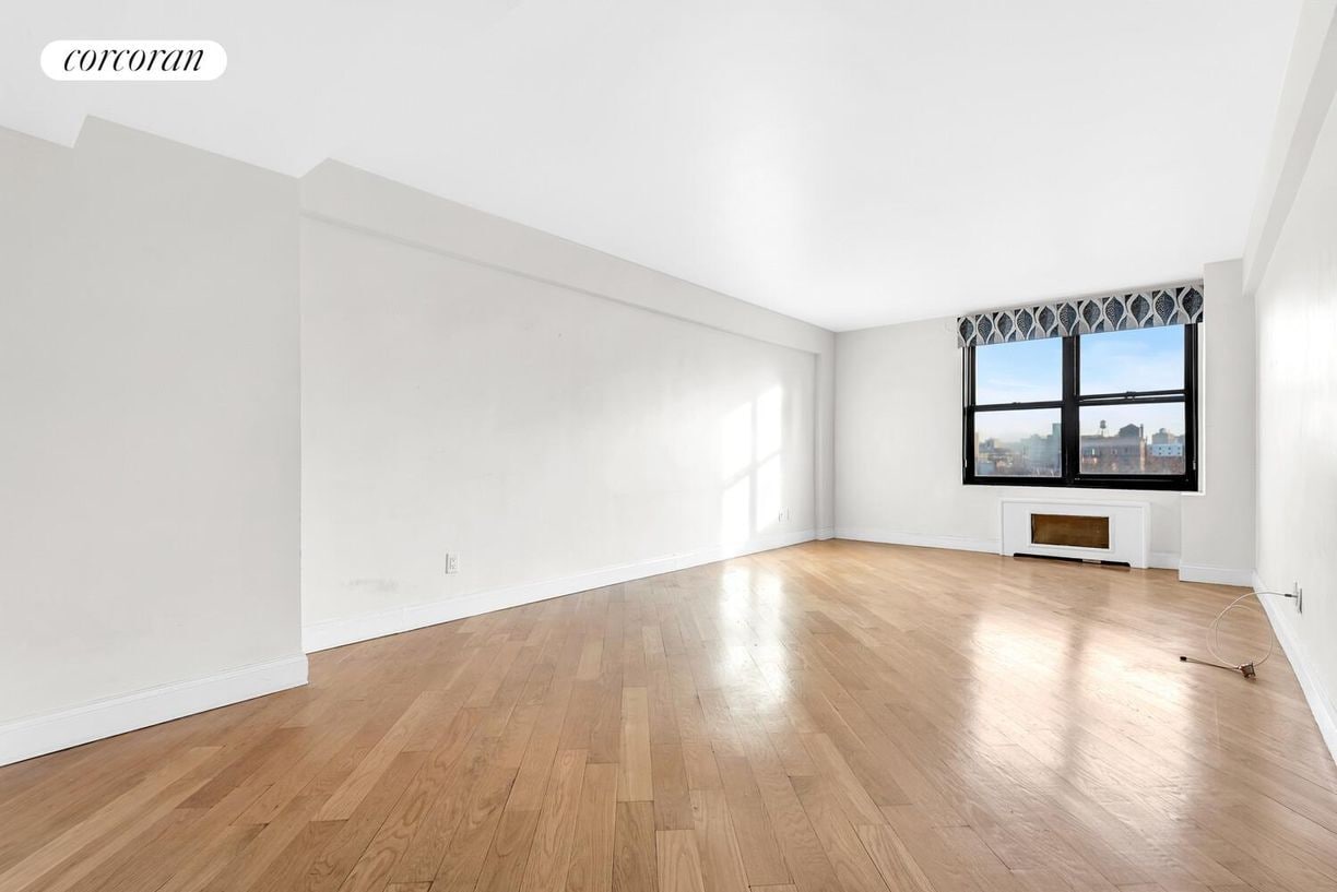 Foto principal - 99 Lafayette Ave