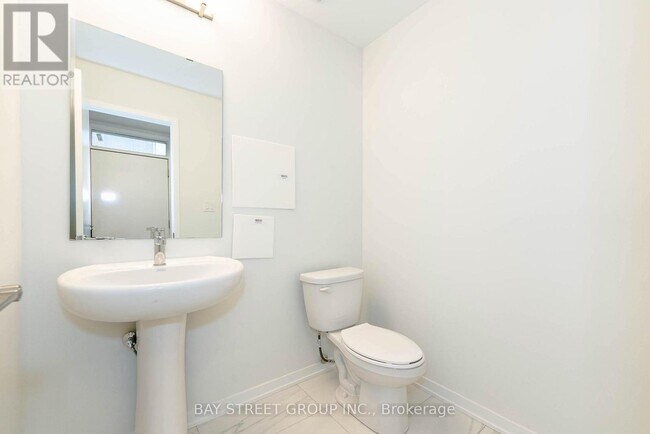 Building Photo - 31 Almond Blossom Mews