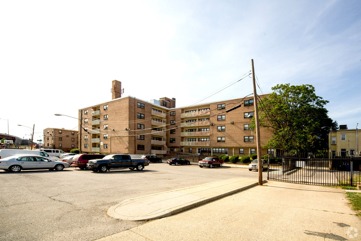 Building Photo - Hopkins Apartments