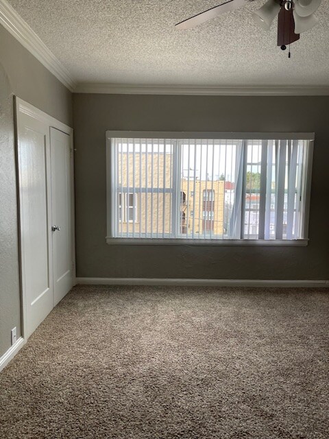 Foto del edificio - 2624 Foothill Blvd