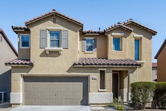 Building Photo - 1932 Basilwood Ct