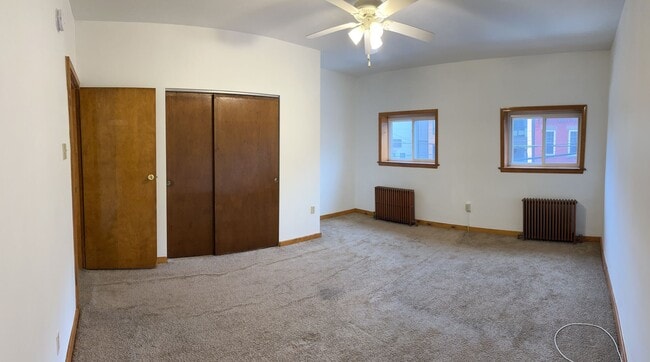 Building Photo - 4710 Hatfield St