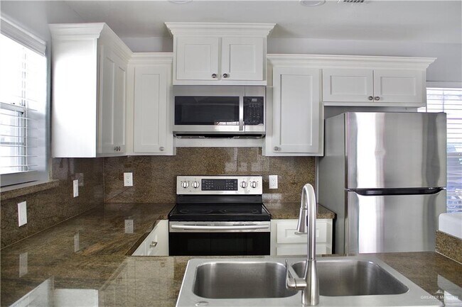 Foto del edificio - 1208 Sandpiper Ave