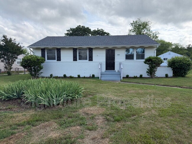 Building Photo - 500 S Laburnum Ave