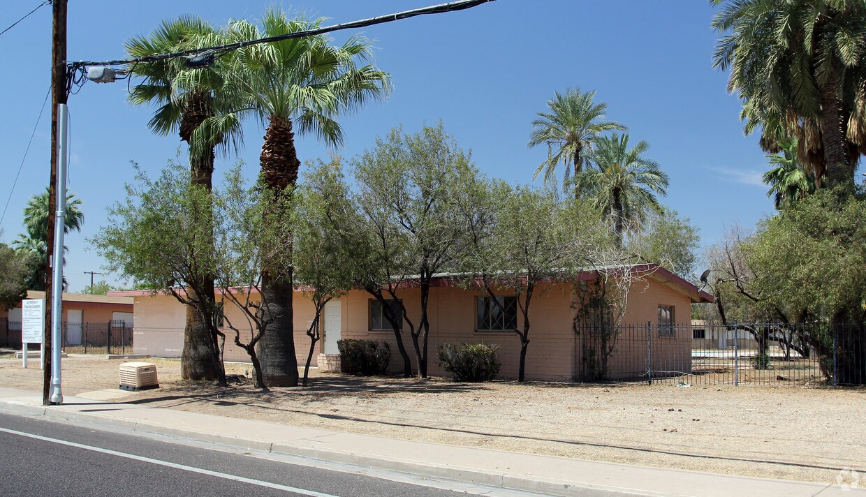 Building Photo - 3510 N Miller Rd