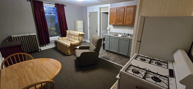 Foto del edificio - 202 N Clinton St