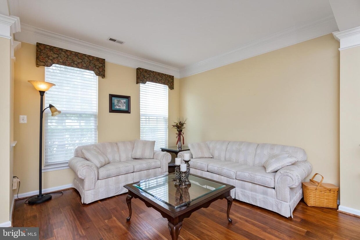 9311 Branch Park Terrace, Bristow, VA 20136 Townhome Rentals in