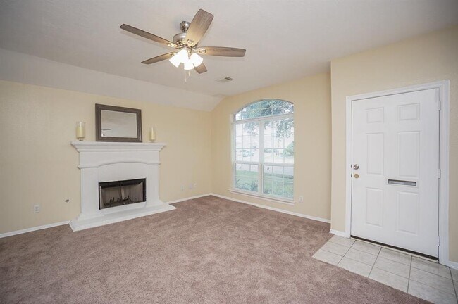 Building Photo - 15511 W Little York Rd