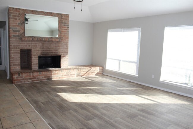 Foto del edificio - 4406 Lost Lake Ln