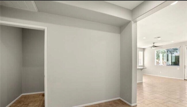 Building Photo - Wolf Creek 4 bedroom home for rent