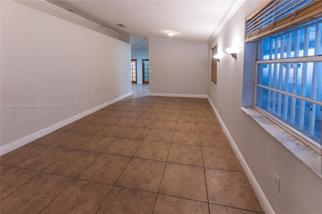 Foto del edificio - 7553 W 4th Ct