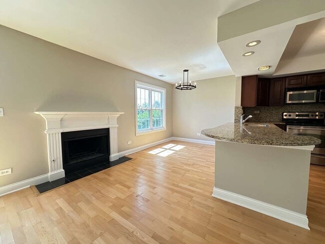 Building Photo - 11 Foxcroft Rd