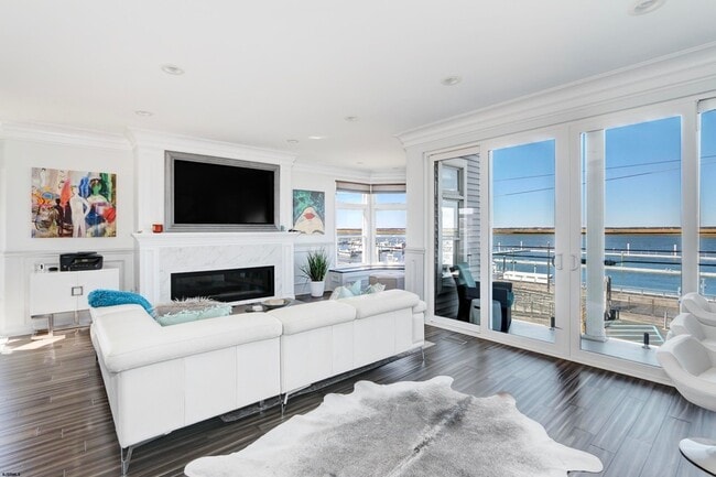 Foto del edificio - 9416 Amherst Ave