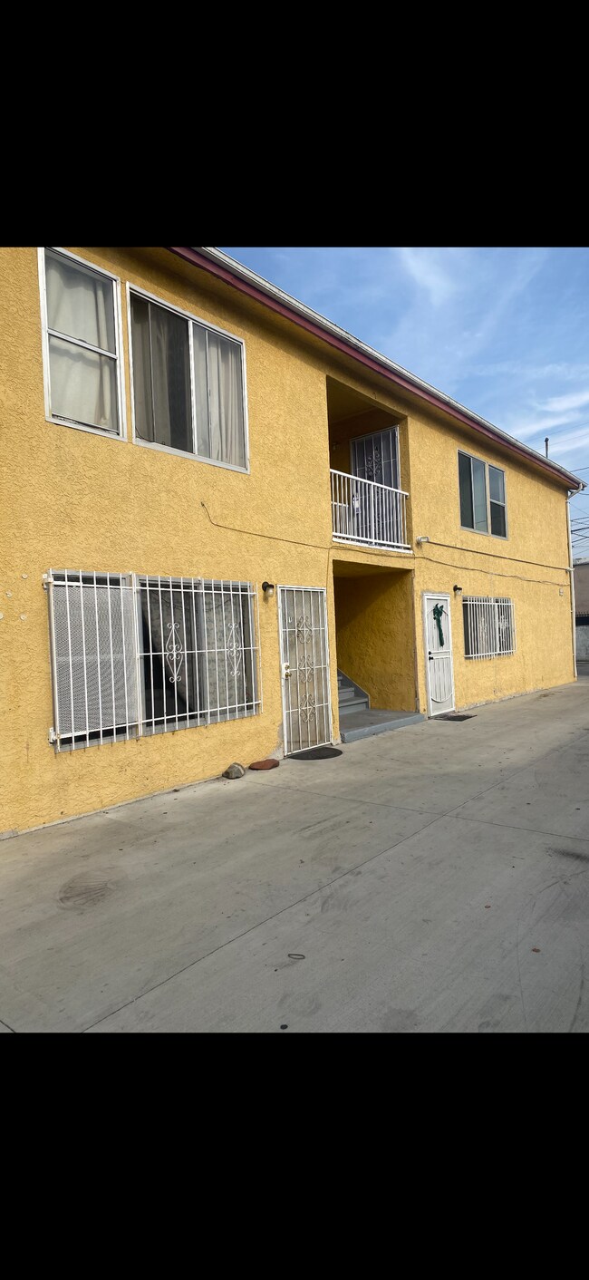 Building Photo - 10010 Anzac Ave