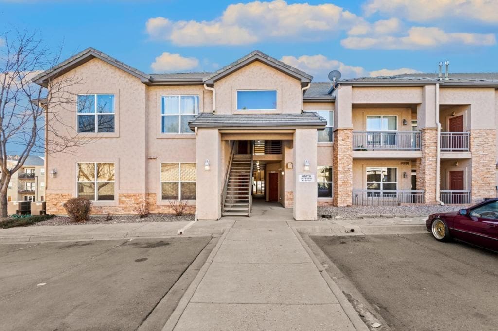 Photo - 605 Cougar Bluff #107