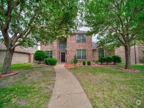 Building Photo - 13444 Bavarian Dr