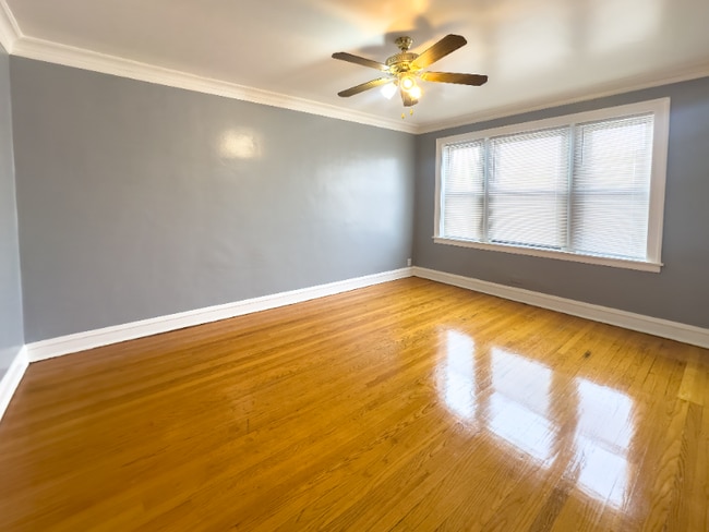 Foto del edificio - 8305 S Ashland Ave