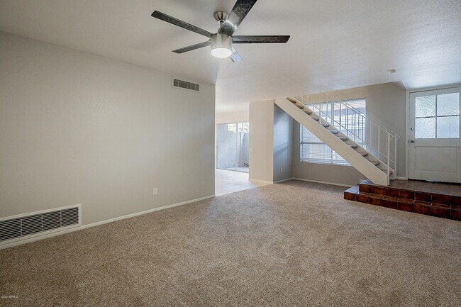 Building Photo - 5618 S Captain Kidd Ct