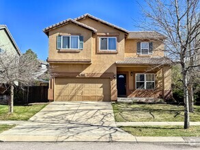 Building Photo - 6674 Chantilly Pl