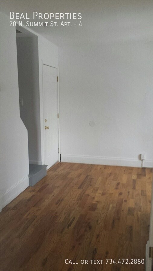 20 N Summit St Unit 4, Ypsilanti, MI 48197 Room for Rent in Ypsilanti