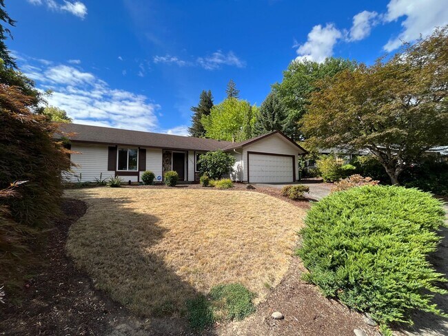 Building Photo - 12400 SW Berryhill Ln