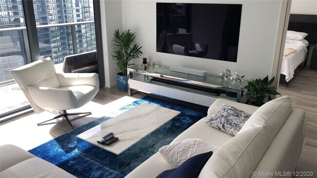 Foto del edificio - 801 S Miami Ave