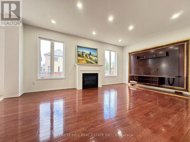 Building Photo - 56 Stannardville Dr