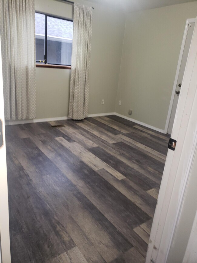 Foto del edificio - 6217 Wildaire Rd SW