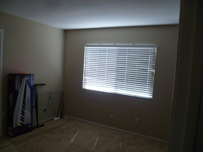 Building Photo - 8915 Duncan Rd