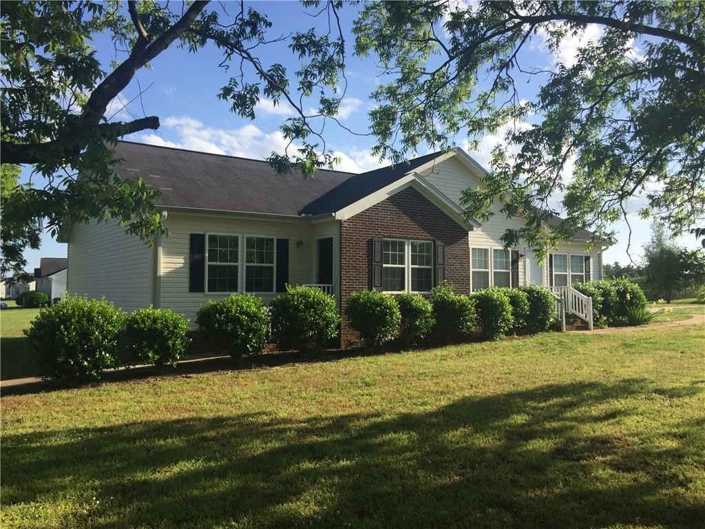 Foto principal - 438 Hunt Rd