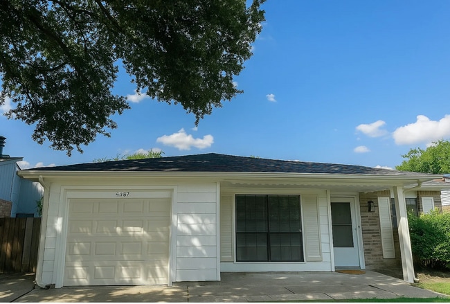 Building Photo - 4757 China Rose Dr