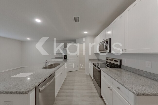 Building Photo - 134 Metalmark Dr