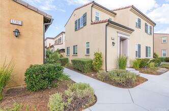 Building Photo - 37337 Paseo Violeta