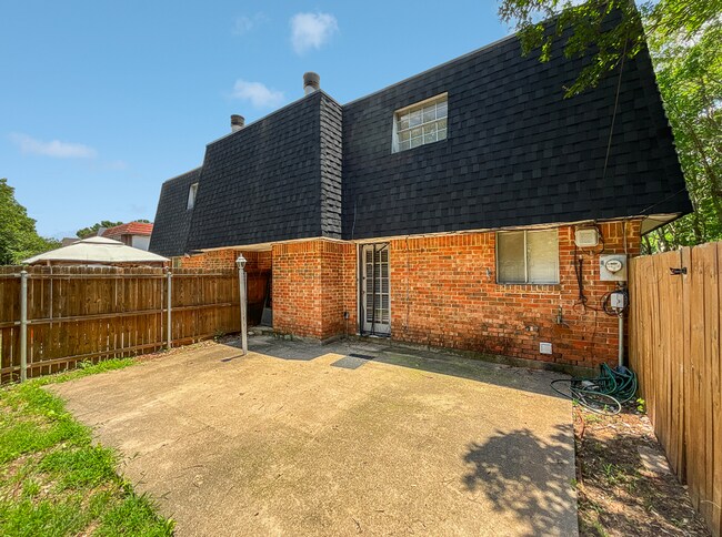 Foto del edificio - Charming Home in North Arlington