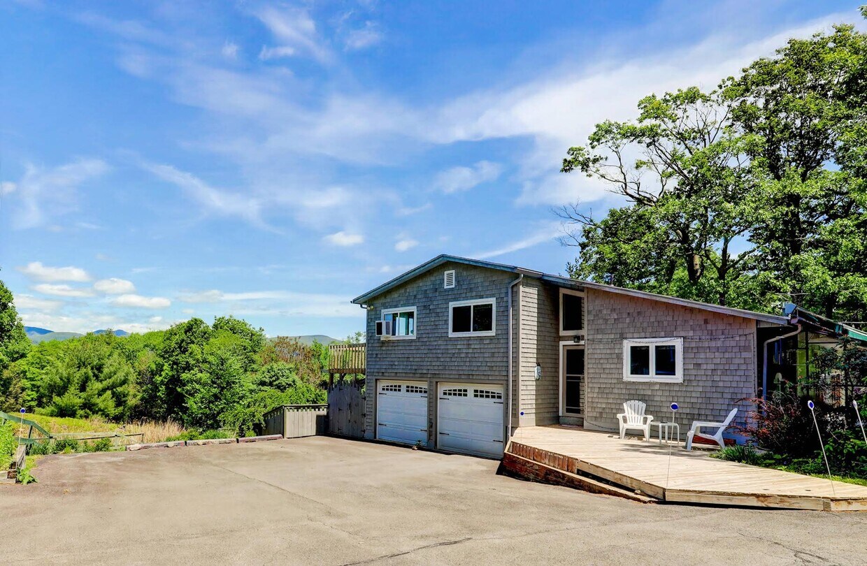 80 High Rocks Rd, Woodstock, NY 12498 House for Rent in Woodstock, NY