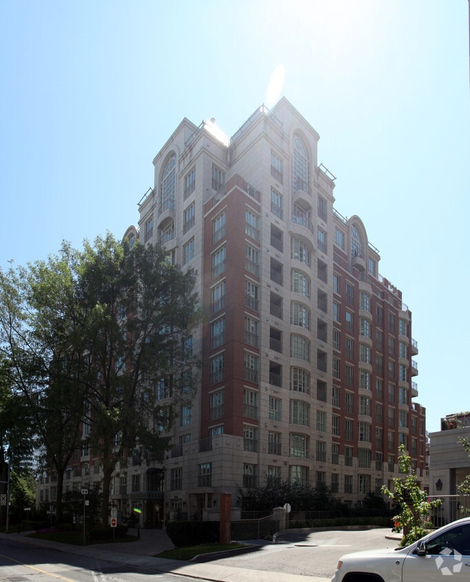 Building Photo - 33 Delisle Ave