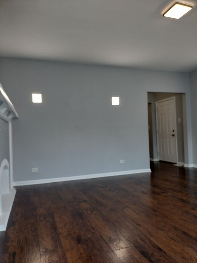 Foto del edificio - 2525 E 72nd Pl