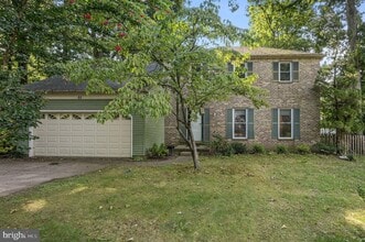 Building Photo - 44 Freedom Dr